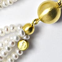 zum Artikel Schöffel Perlenkette 5reihig Gold-Verschluss, Q3459