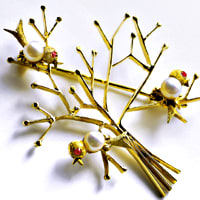 zum Artikel Gold-Brosche Baum mit Vögeln Perlen Rubinen, R1158