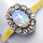 Antiker Opal-Diamanten-Ring in 14K Gelbgold