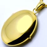 Ovales Medaillon mit Kette aus 14K Gelbgold