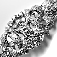 zum Artikel Spektakuläres Weißgold-Armband 269 Diamanten, S2722