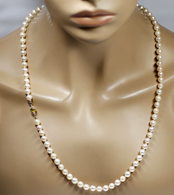 Foto 5 - Akoya-Perlenkette 70cm lang Gelbgold-Schloss, S5670